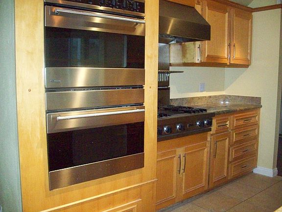 Kitchen Oven/Stovetop