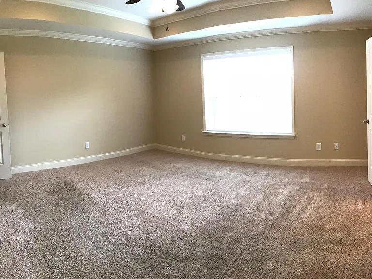 2418 Churchill Cir — Photo 7