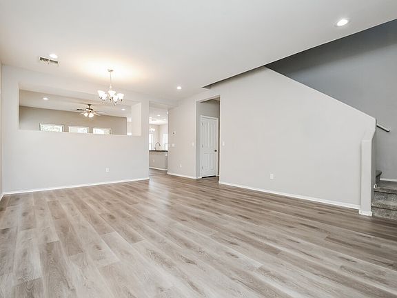 4th image of 22224 S 211th Way