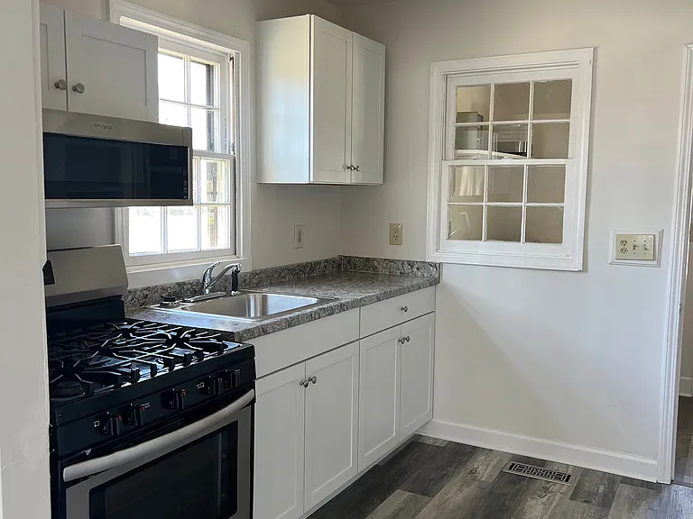 Kitchen with new cabinets