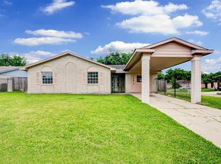 12810 Segrest Dr, Houston, TX 77047