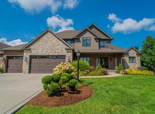 421 W Sandhurst Dr, Valparaiso, IN