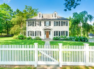 93 North St, Greenwich, CT 06830