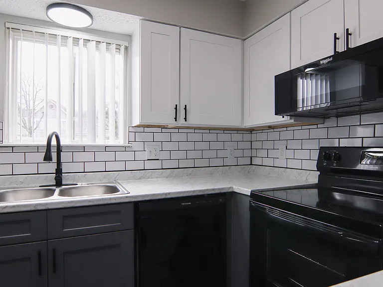 The Eclipse Apartment Homes — Photo 28