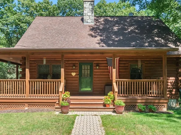 19 Taylor Hill Rd, Montague, MA 01351