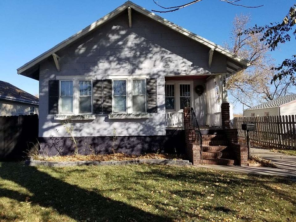 1st image of 1811 W 3rd St