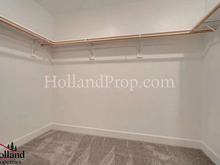 5981 SE Skylight St — Photo 19