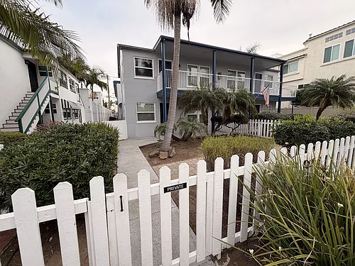 161 D Ave #1 Photo 1