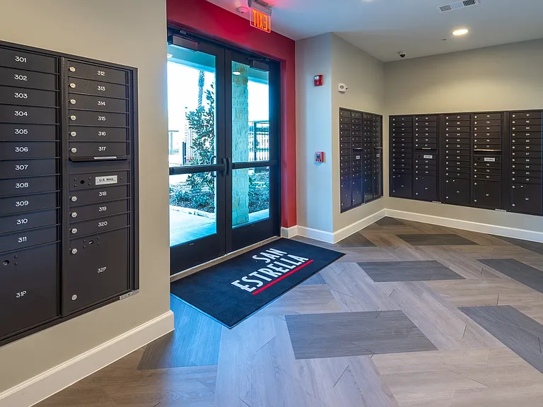 Mail Center