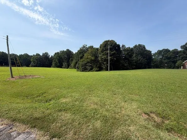 7995 Bowling Green Rd, Alvaton, KY 42164