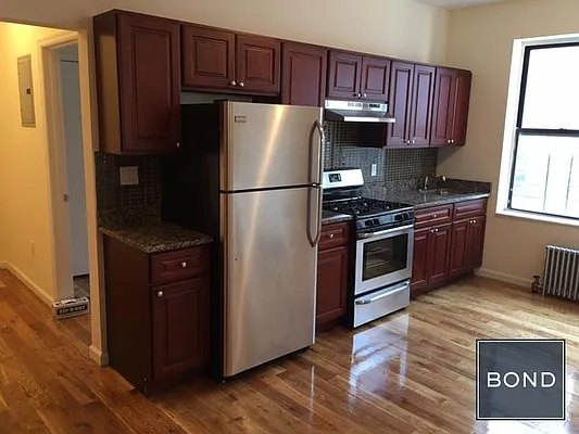 Rented by Bond New York | media 8