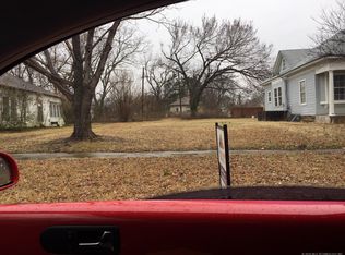 916 N Alabama Ave, Okmulgee, OK 74447