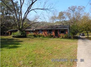 1405 Roderick Rd, Mobile, AL 36618
