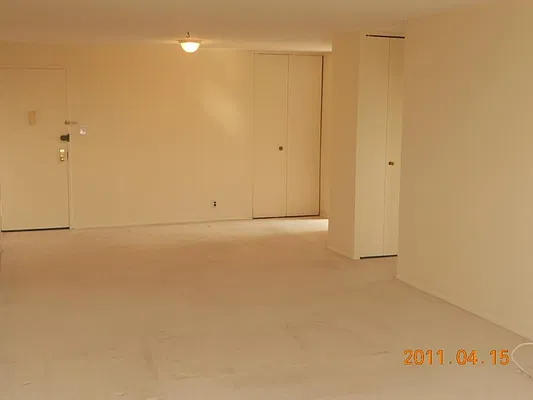 Rented by Metro Garden Realty NYC | media 9