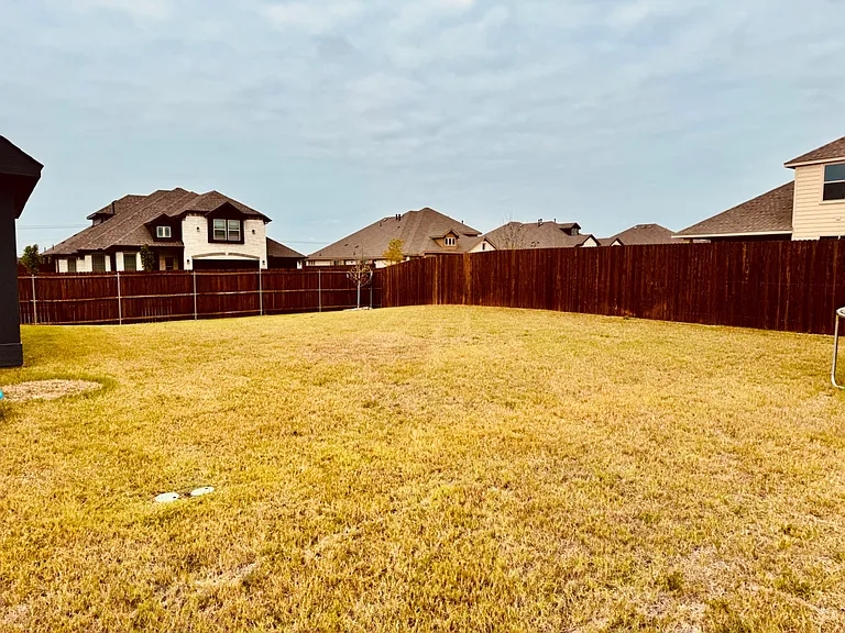 1241 Joseph Earl Dr — Photo 19