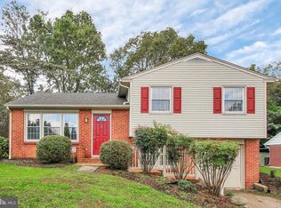 64 Fresh Meadow Dr, Lancaster, PA 17603