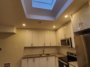 732 Queen St E #2, Toronto, ON M4M 1H2