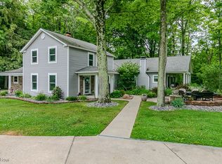 7995 Eagle Rd, Kirtland, OH 44094