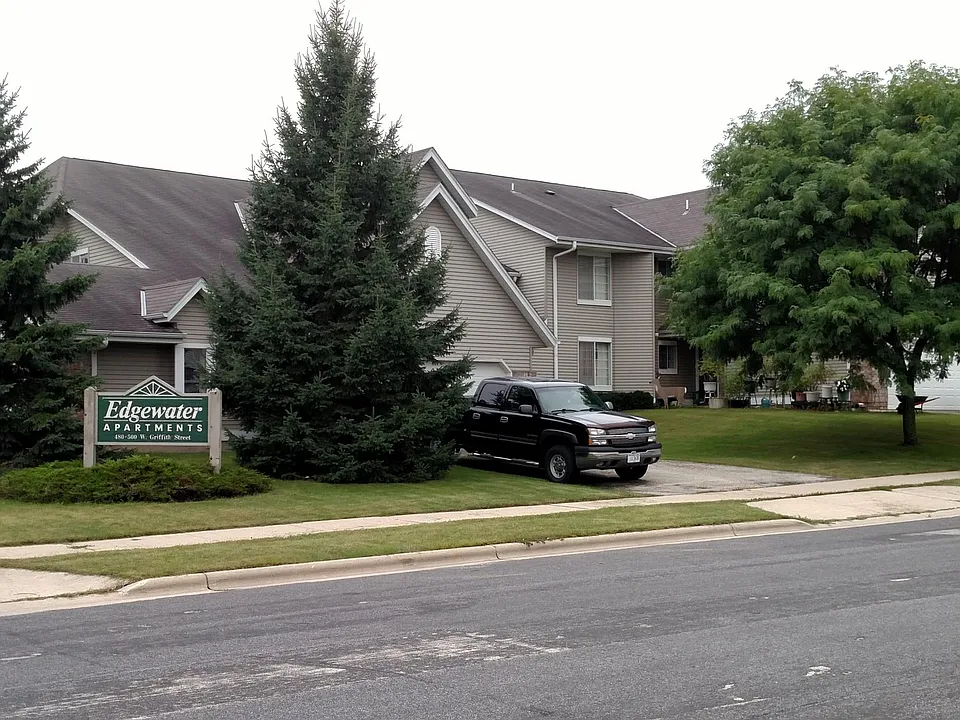 Edgewater Apartments