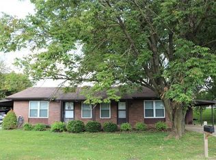 24 Justice Dr, Belleville, IL
