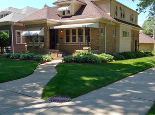 4077 N 15th St, Milwaukee, WI 53209