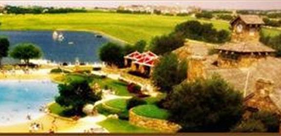 4th image of 712 Park Lake Dr
