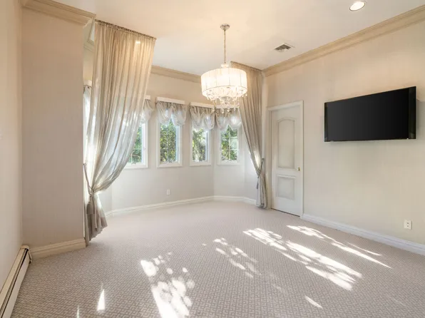 51 Romer Road image 90 of 92