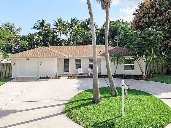 4th image of 788 NW 7th Drive