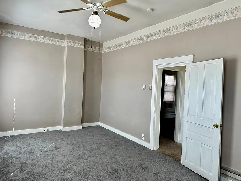 21 N 16th St #B — Photo 9