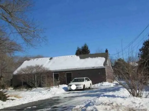 2499 Trumbauersville Rd, Quakertown, PA 18951