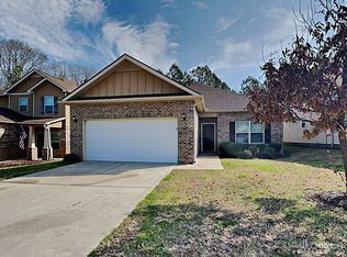 5098 Summersun Dr, Morrow, GA 30260