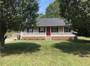 108 Poplar St, Portland, TN 37148
