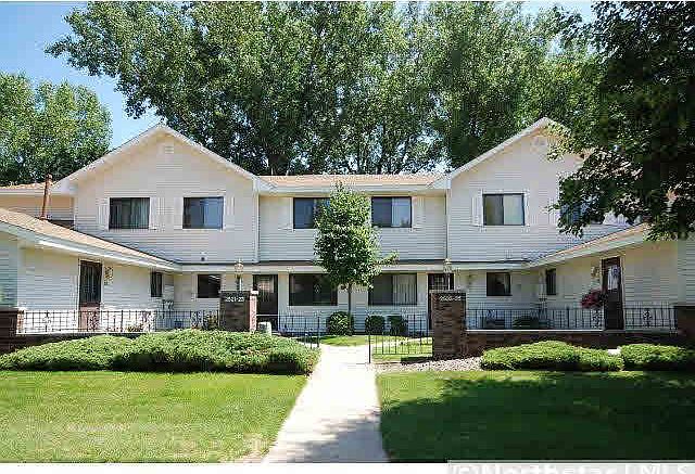 1st image of 2521 Brookdale Lane
