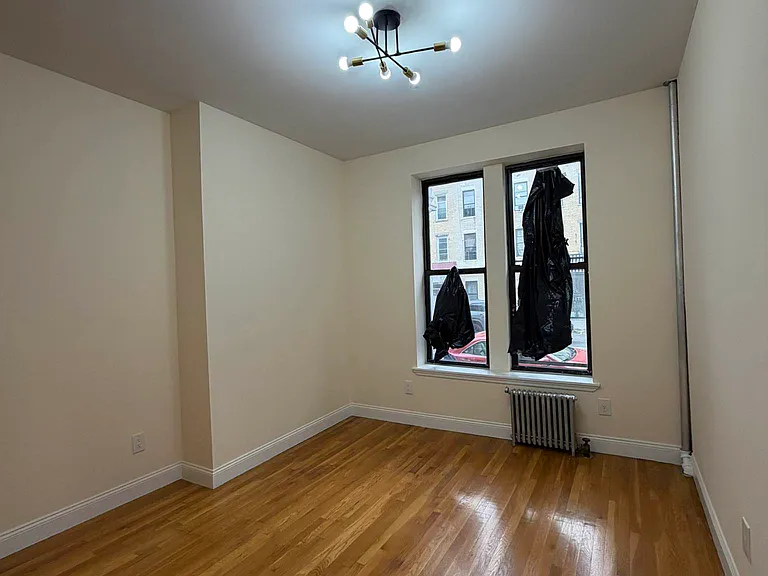 433 Rogers Ave #1 — Photo 7