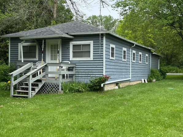 32 Jefferson Rd, Plattsburgh, NY 12901