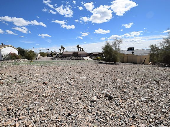 3rd image of 2275 Cosnina Dr Lot 15