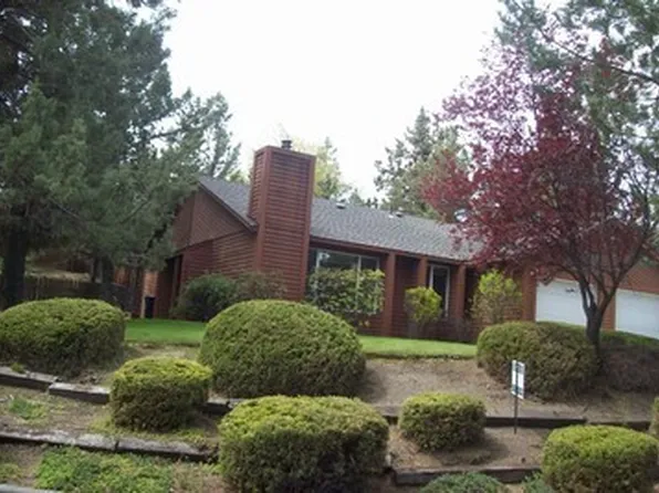 2910 NE Lotno Dr, Bend, OR 97701