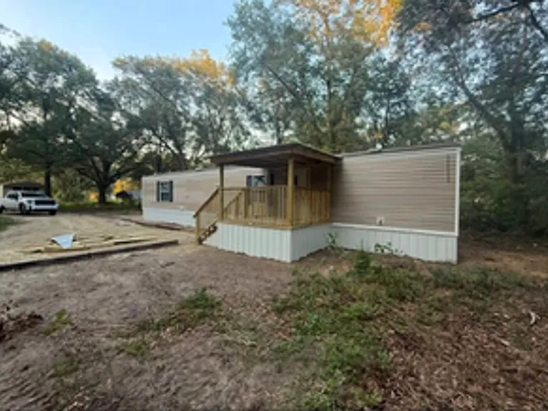 6953 Providence Church Rd — Photo 2