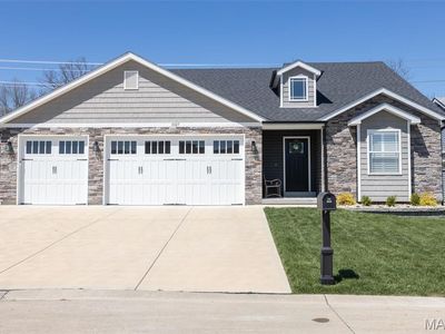 1027 Watering Stone Ct, Pevely, MO, 63070