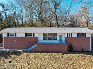 3818 Granada Dr, Chattanooga, TN 37411