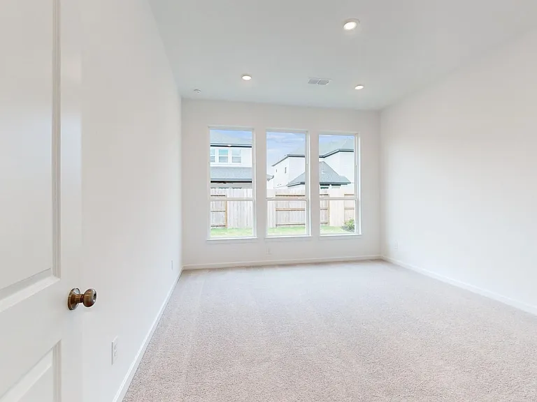 21622 Laggan Cliff Ln — Photo 15