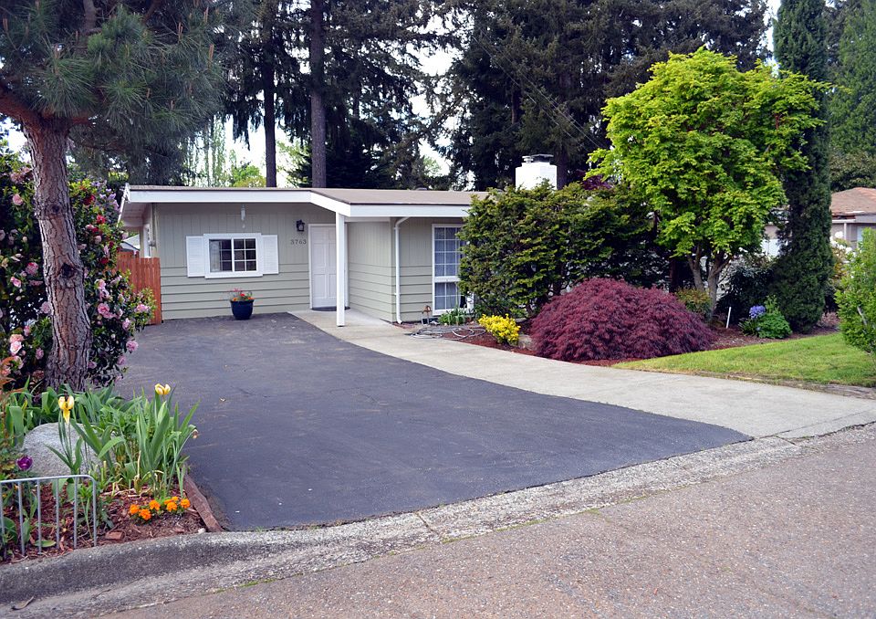 1st image of 3763 138th Pl SE