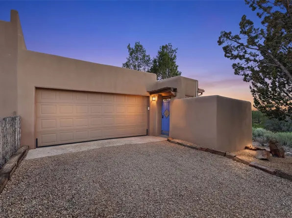 258 Loma Entrada, Santa Fe, NM 87501