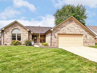 460 Hall Dr, Greenwood, IN, 46142