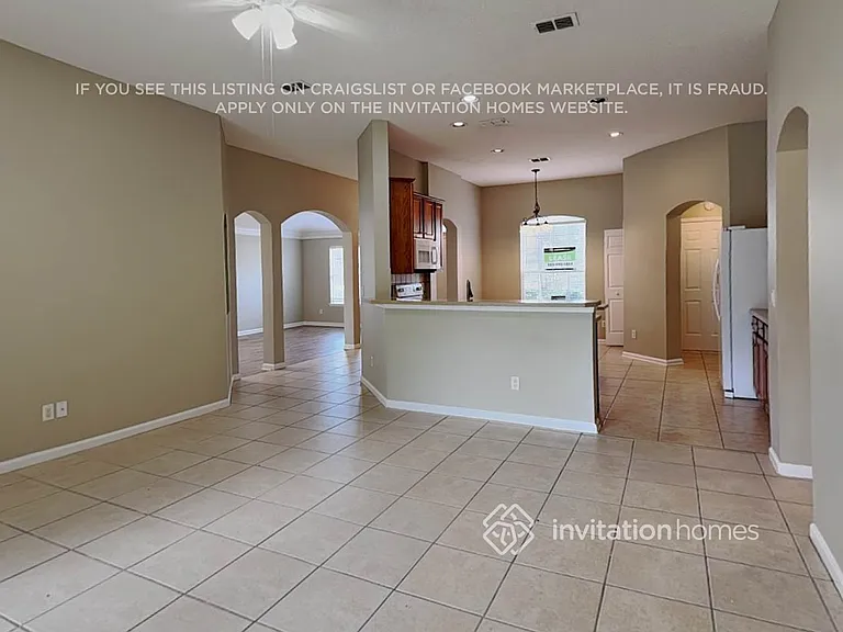1033 Dunstable Ln — Photo 6