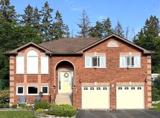 15 Watson Ct, Orillia, ON L3V 7S5