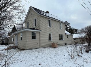 309 High St, Spooner, WI 54801