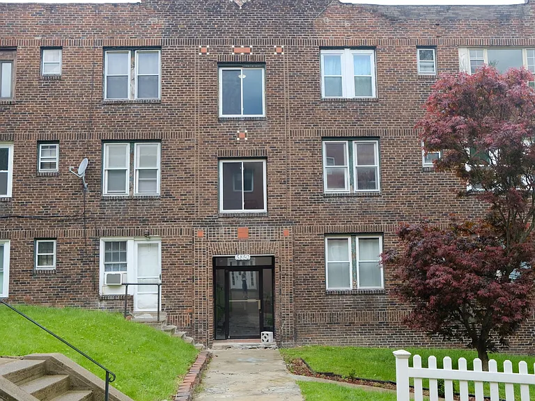5850 Alderson St #1 — Photo 17