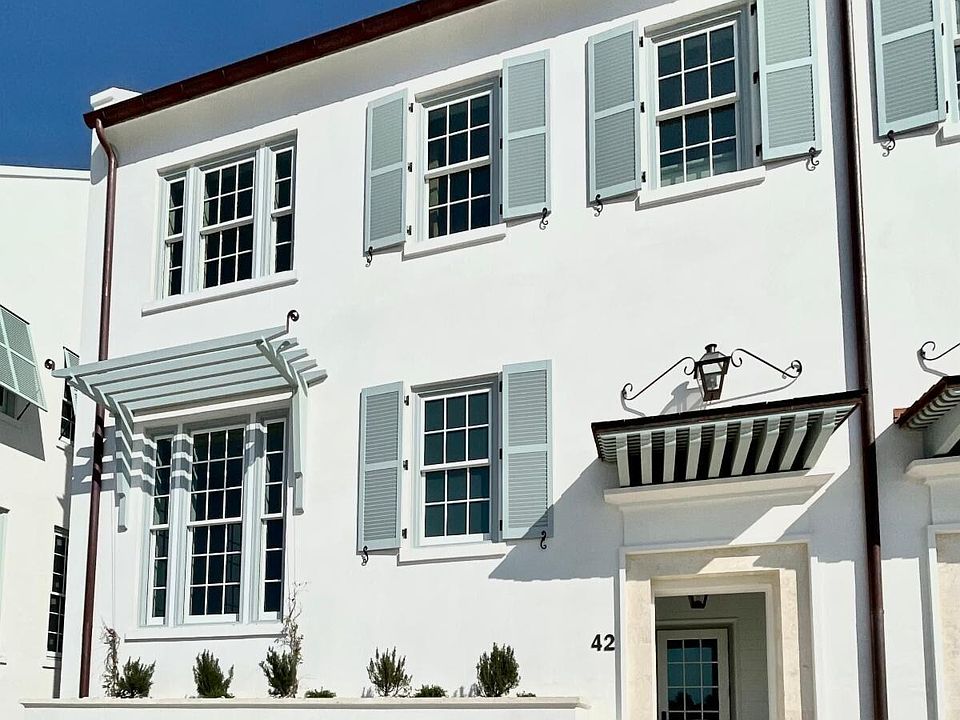 1st image of 42 N Sea Garden St #Z15