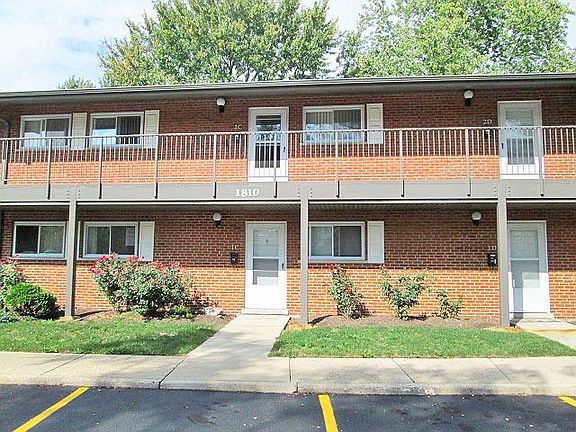 2nd image of 1810 W Hatherleigh Ct Unit 1C